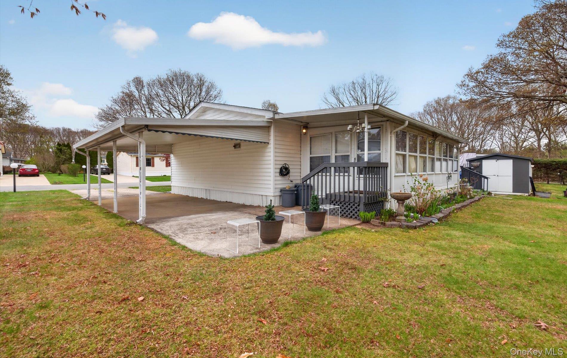 638 Fresh Pond Avenue Unit: 375