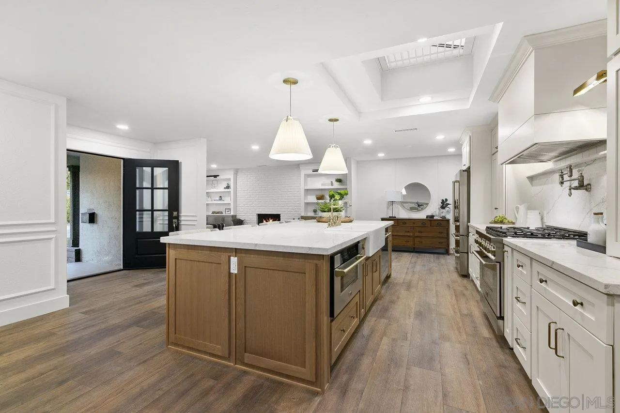 7649 Lake Adlon Drive