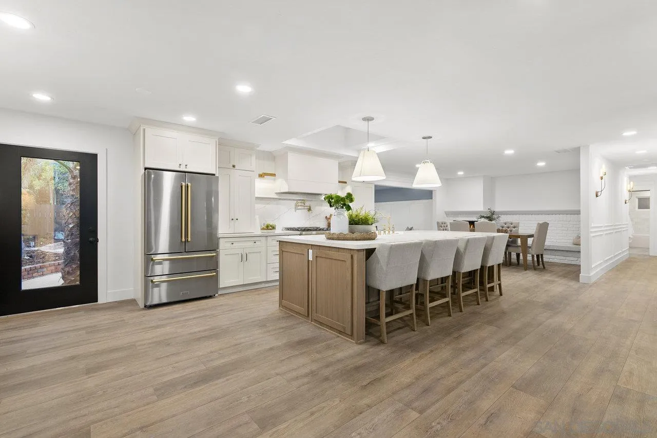 7649 Lake Adlon Drive