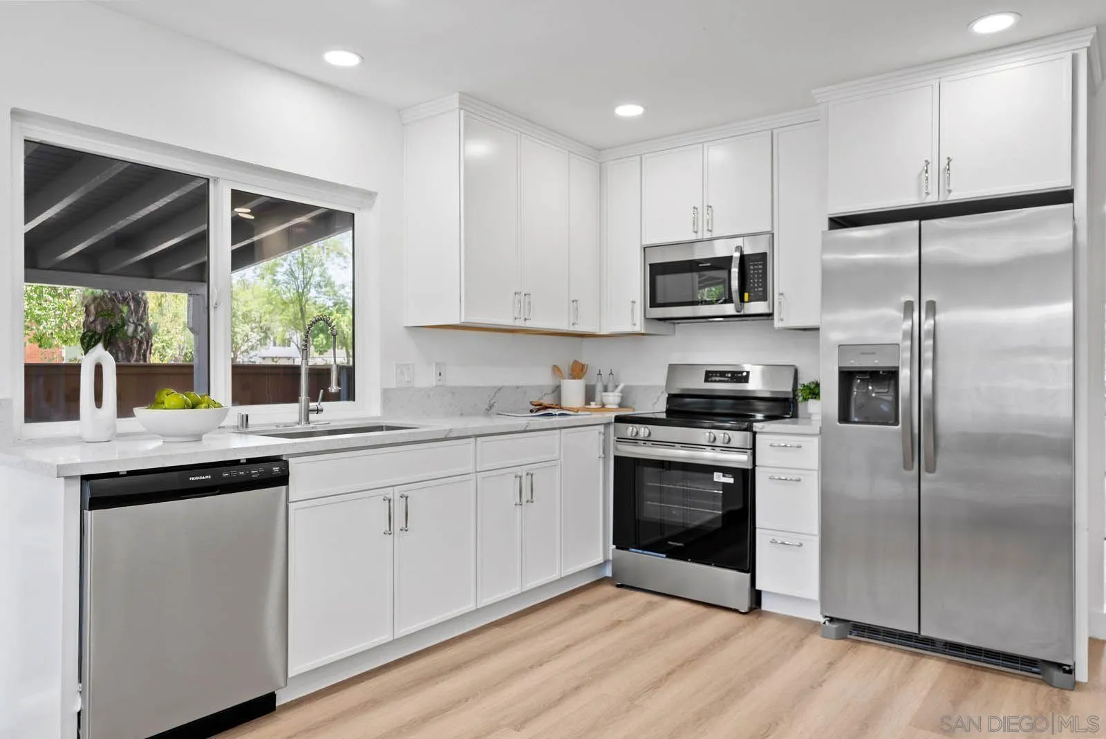 10602 Porto Ct