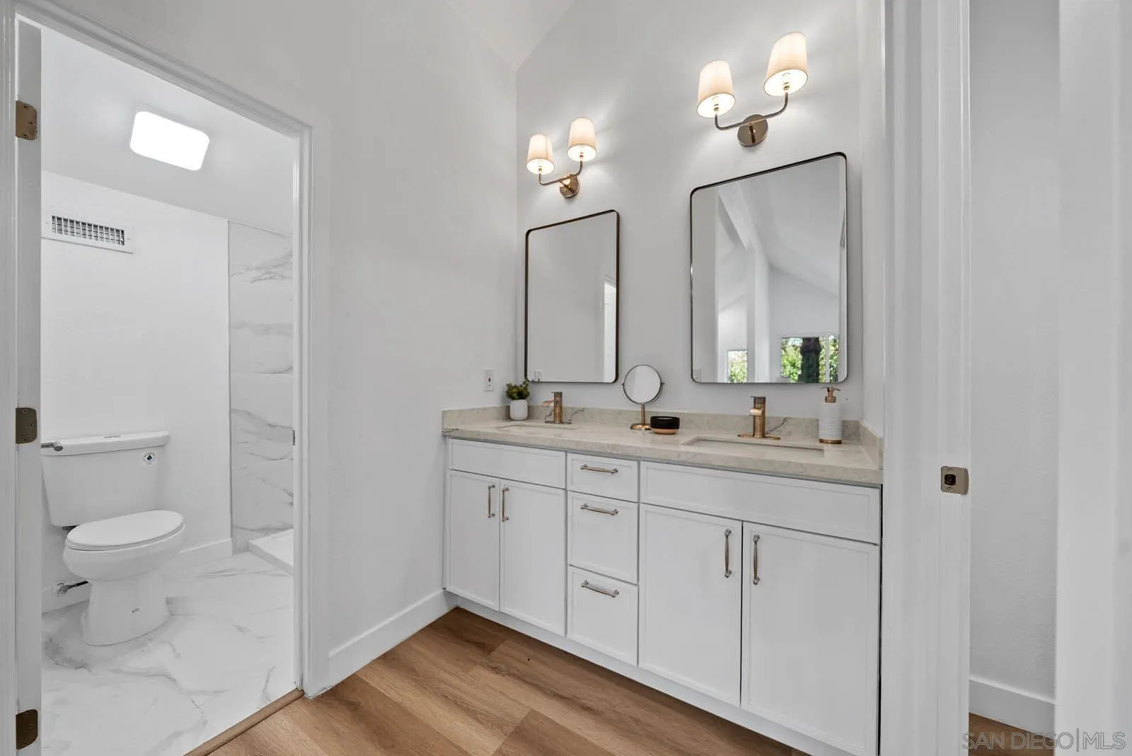 10602 Porto Ct