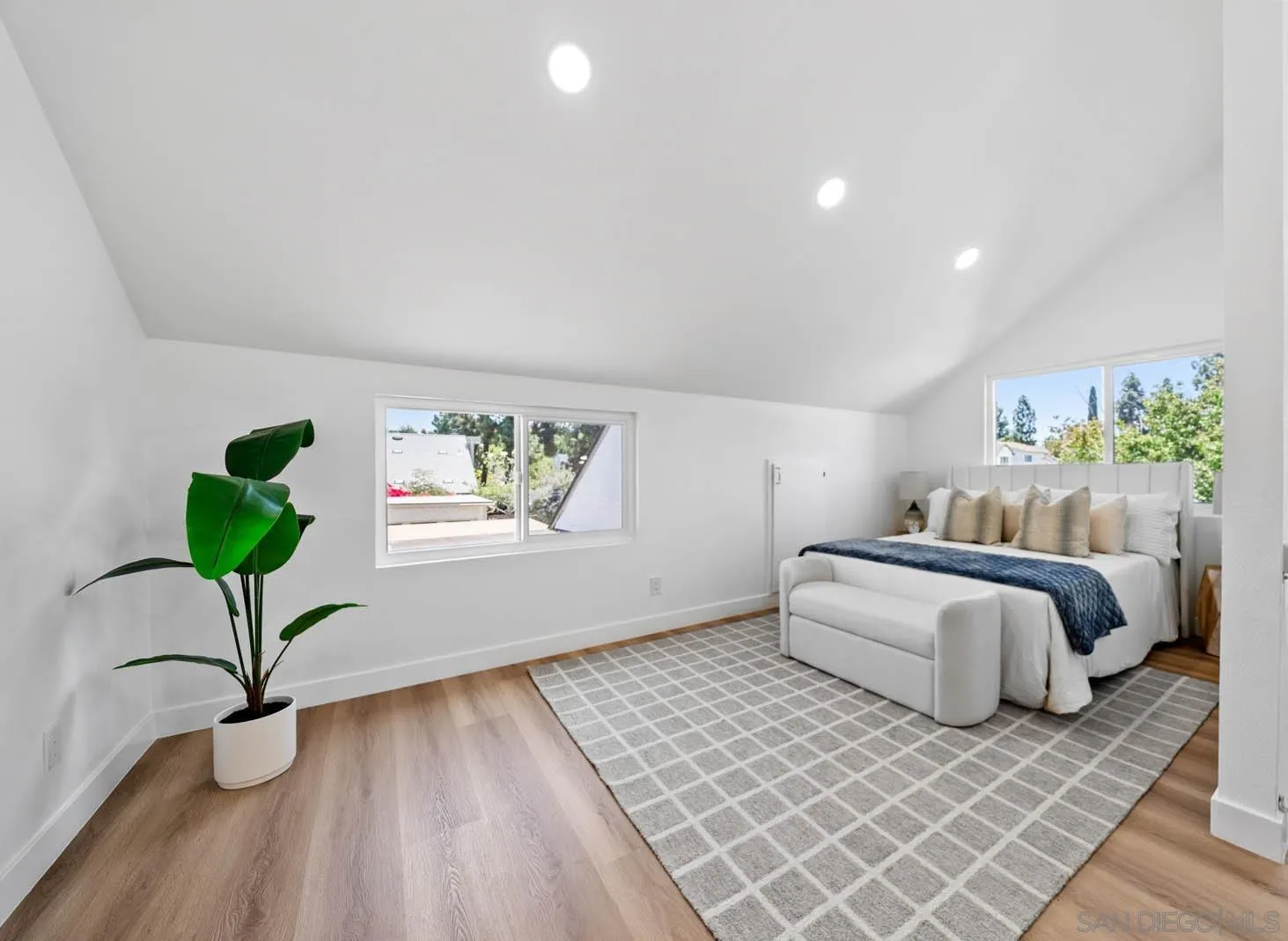 10602 Porto Ct
