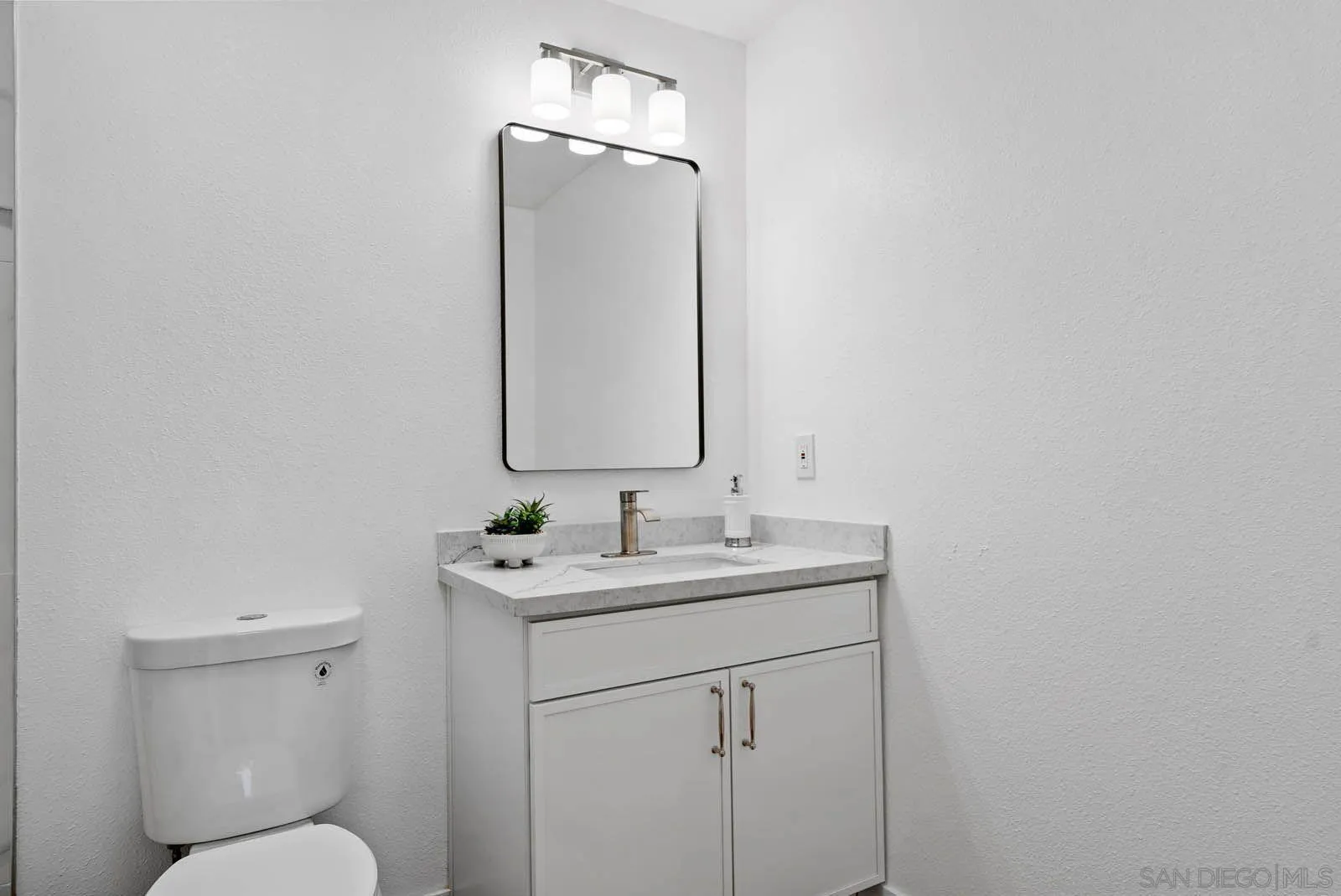 10602 Porto Ct