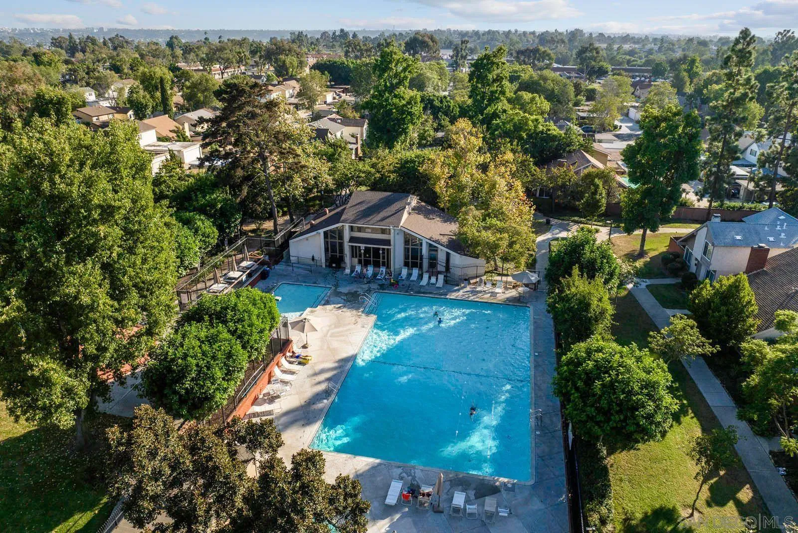 10602 Porto Ct