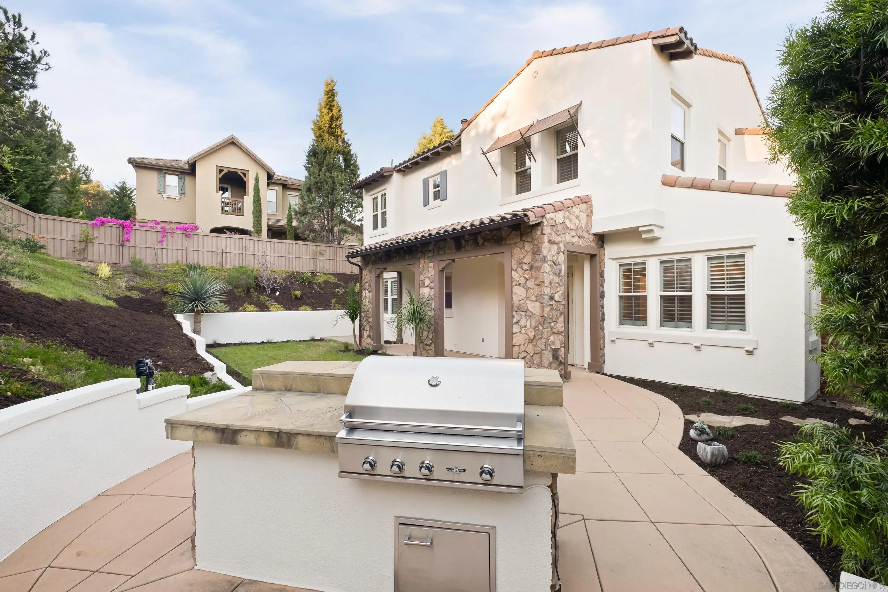 7175 Sitio Caballero