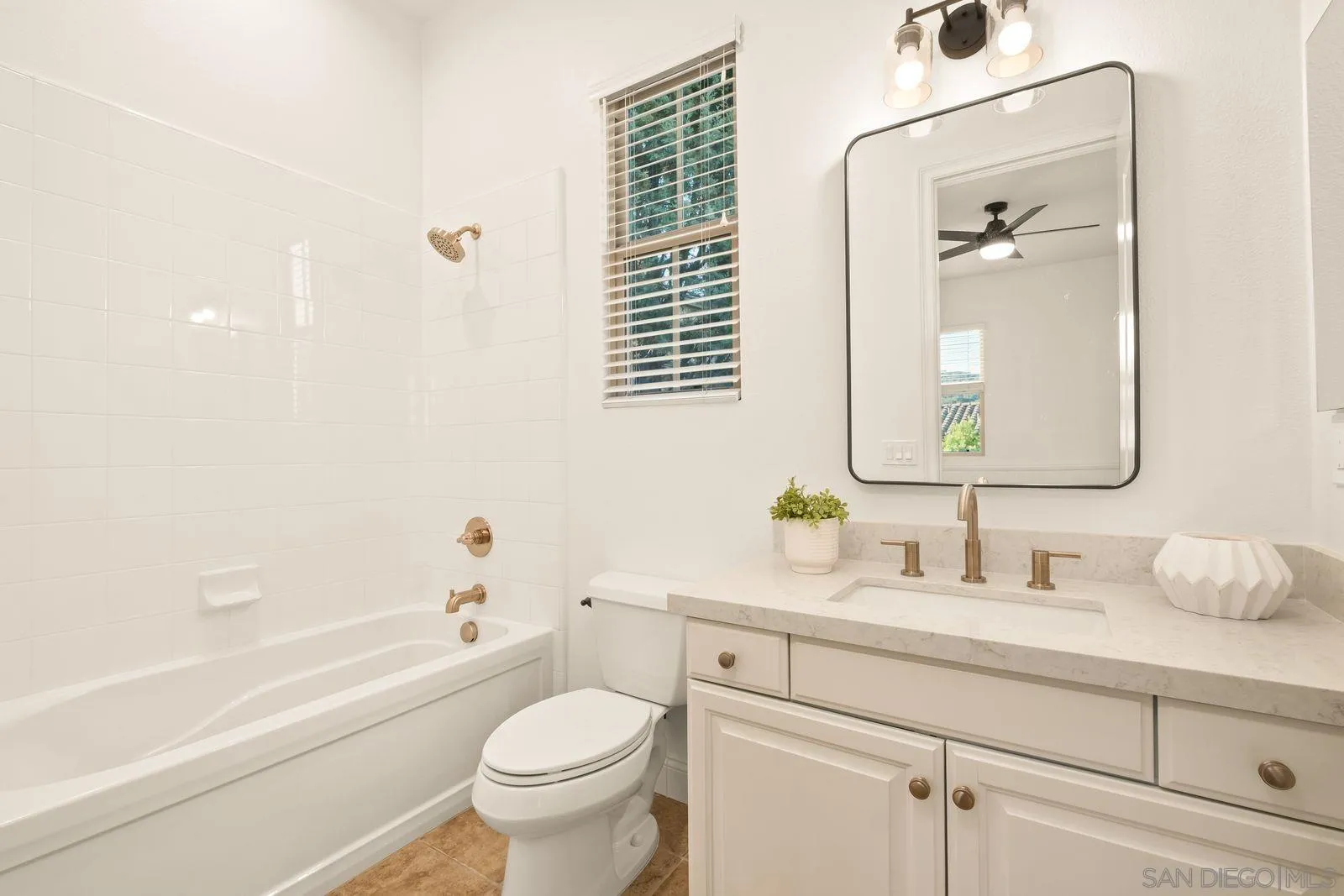 7175 Sitio Caballero