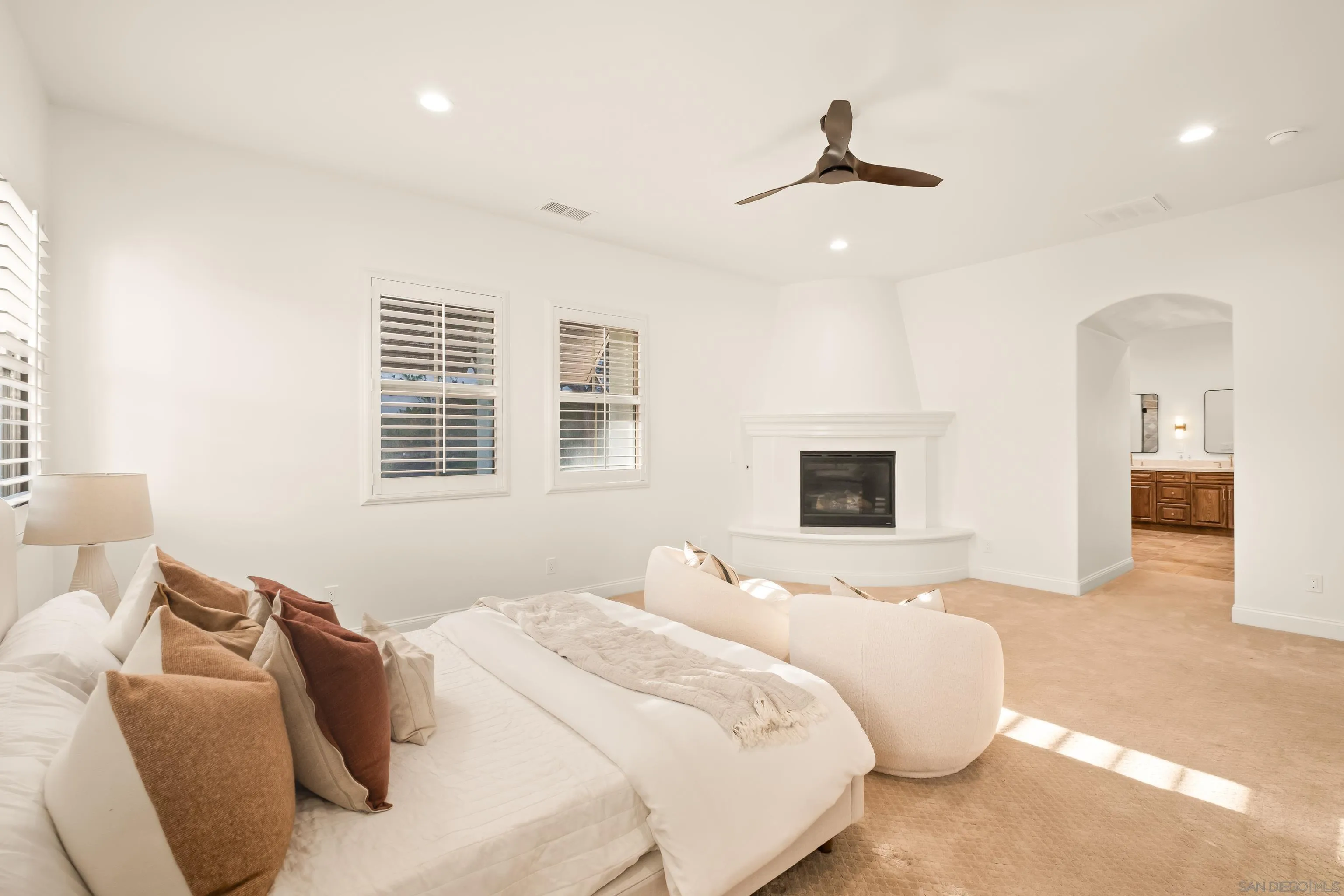 7175 Sitio Caballero