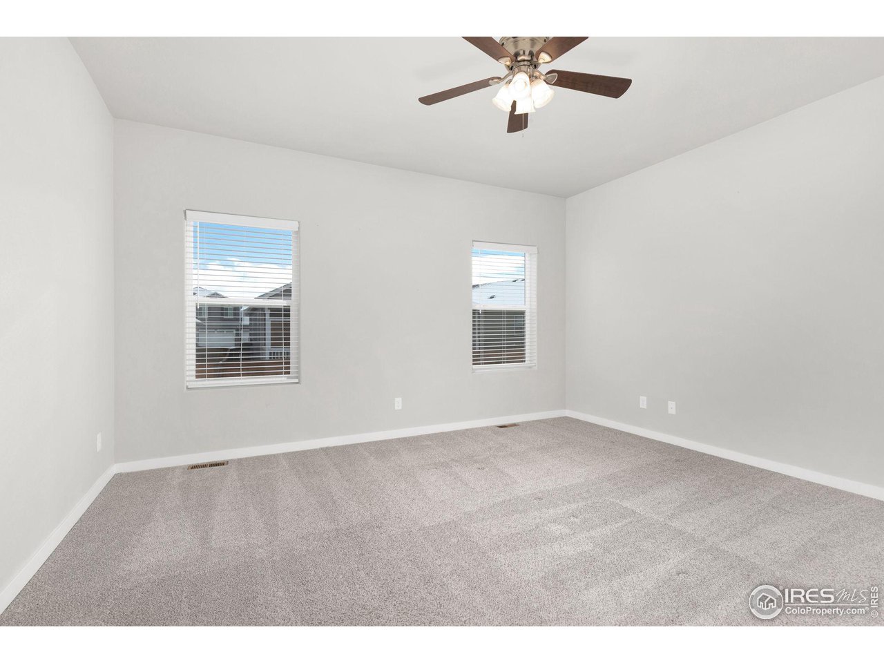 1229 Lily Mountain Rd