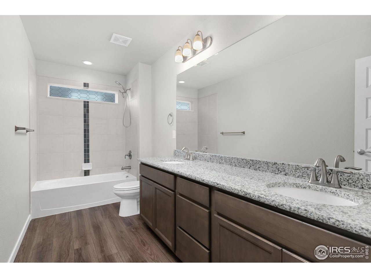 1229 Lily Mountain Rd