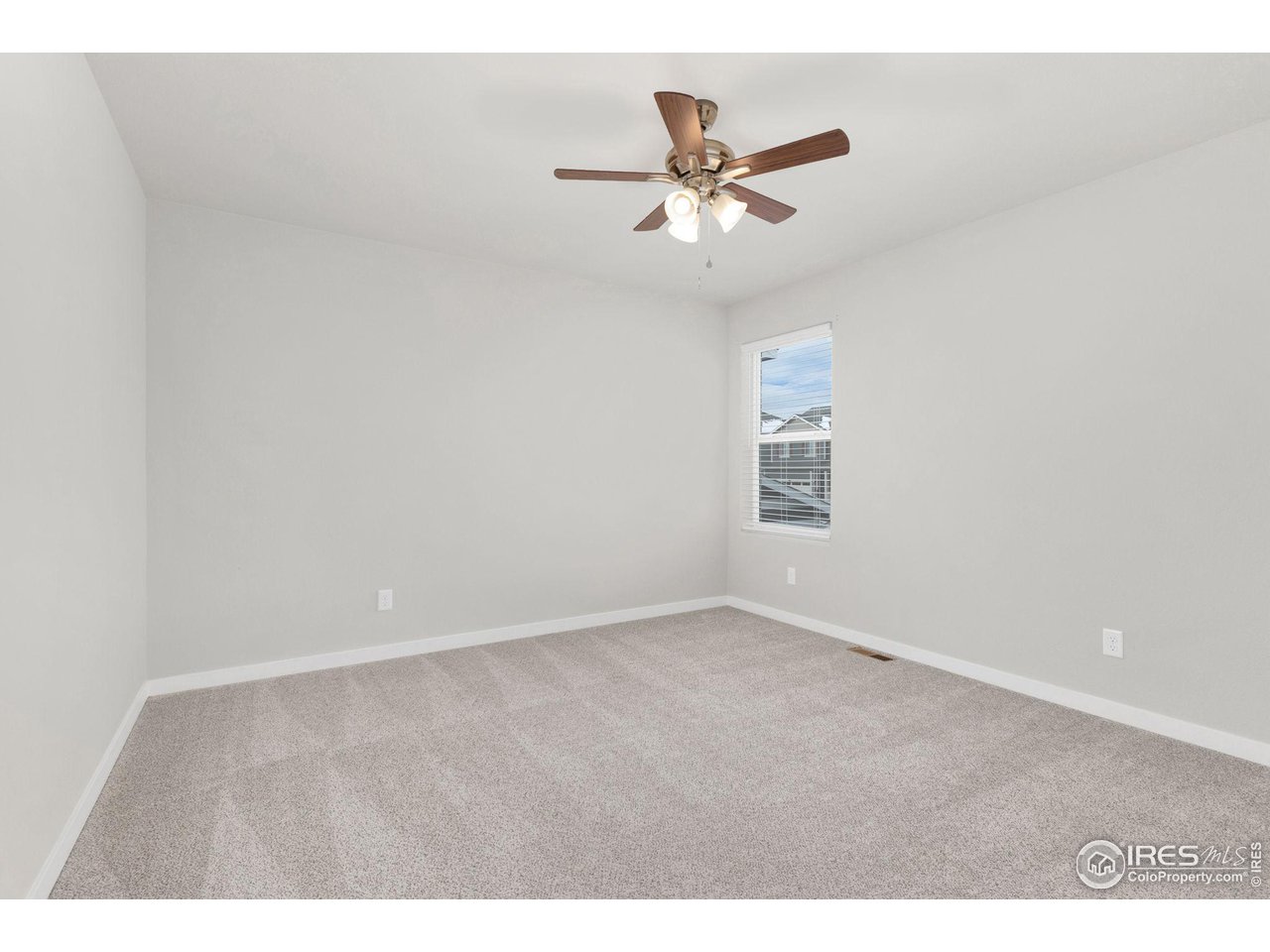 1229 Lily Mountain Rd