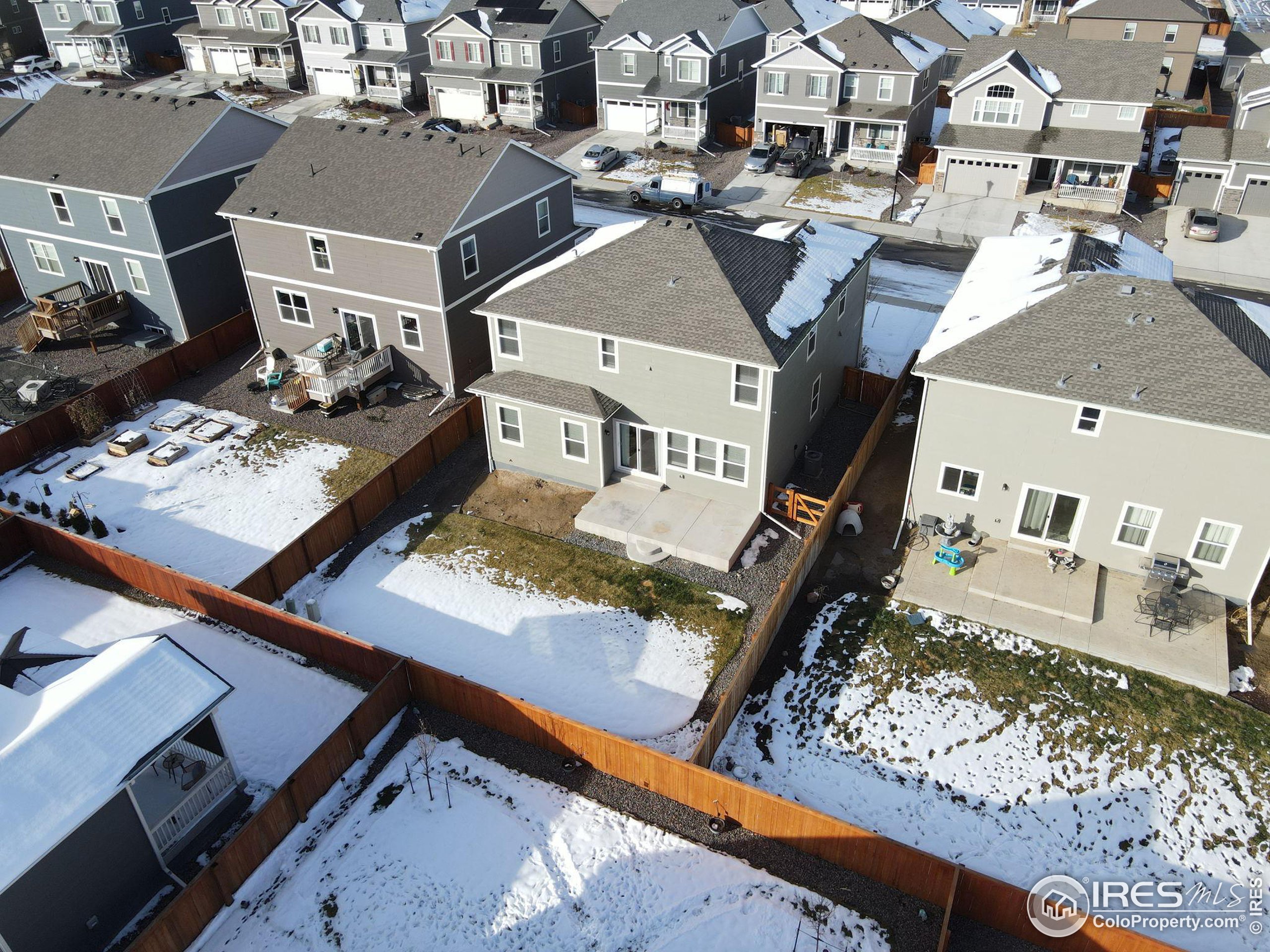 1229 Lily Mountain Rd