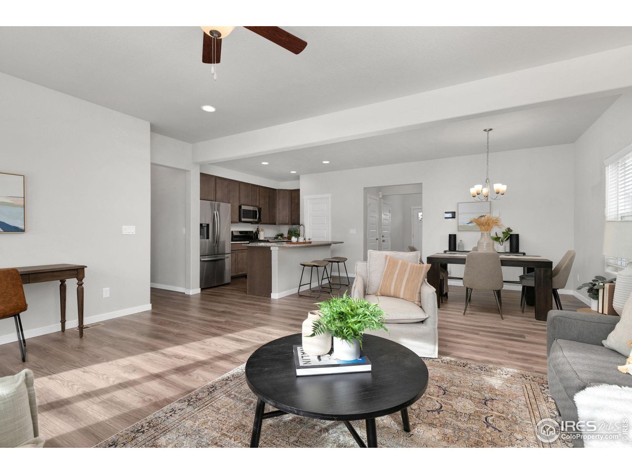 1229 Lily Mountain Rd