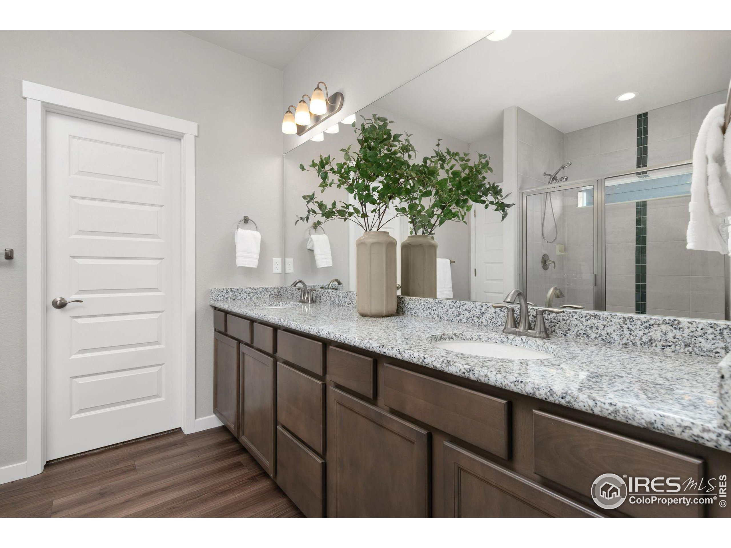 1229 Lily Mountain Rd