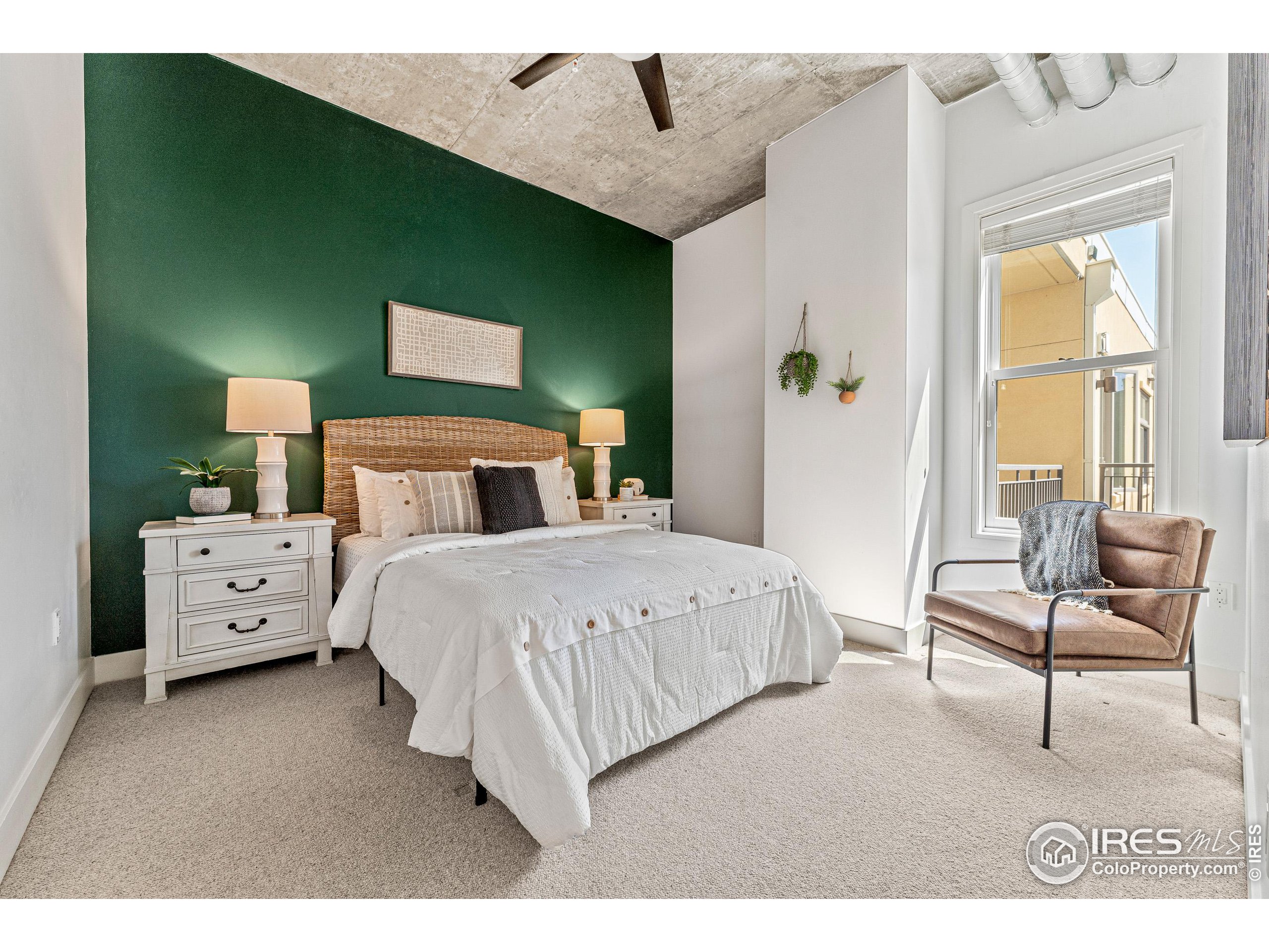 3301 Arapahoe Ave Unit: 422