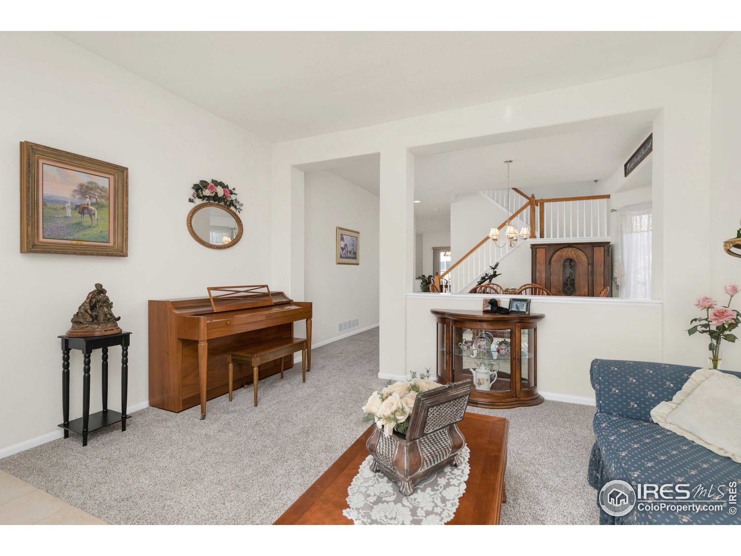 1528 Prairie Hawk Dr