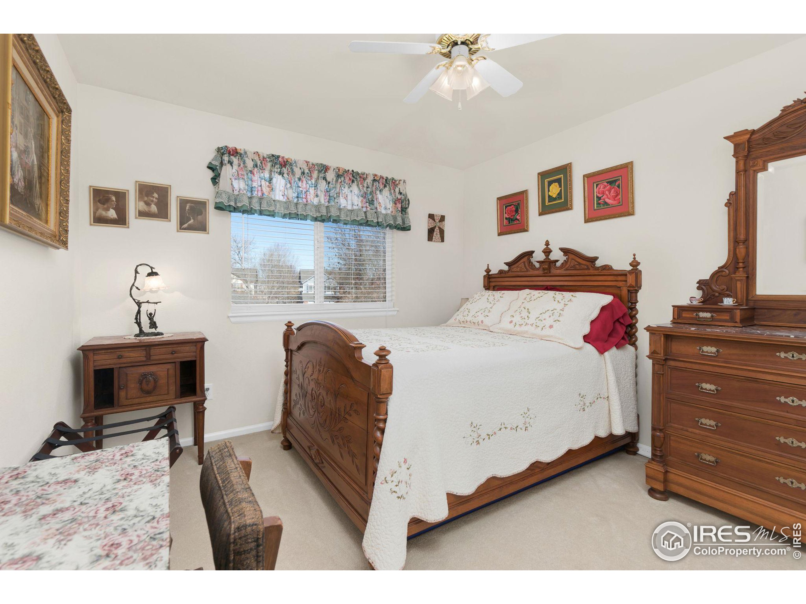 1528 Prairie Hawk Dr