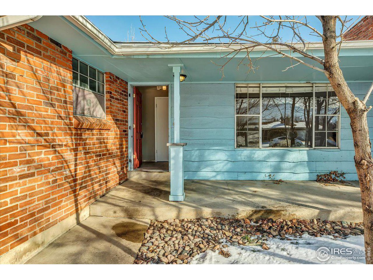 230 Seminole Dr
