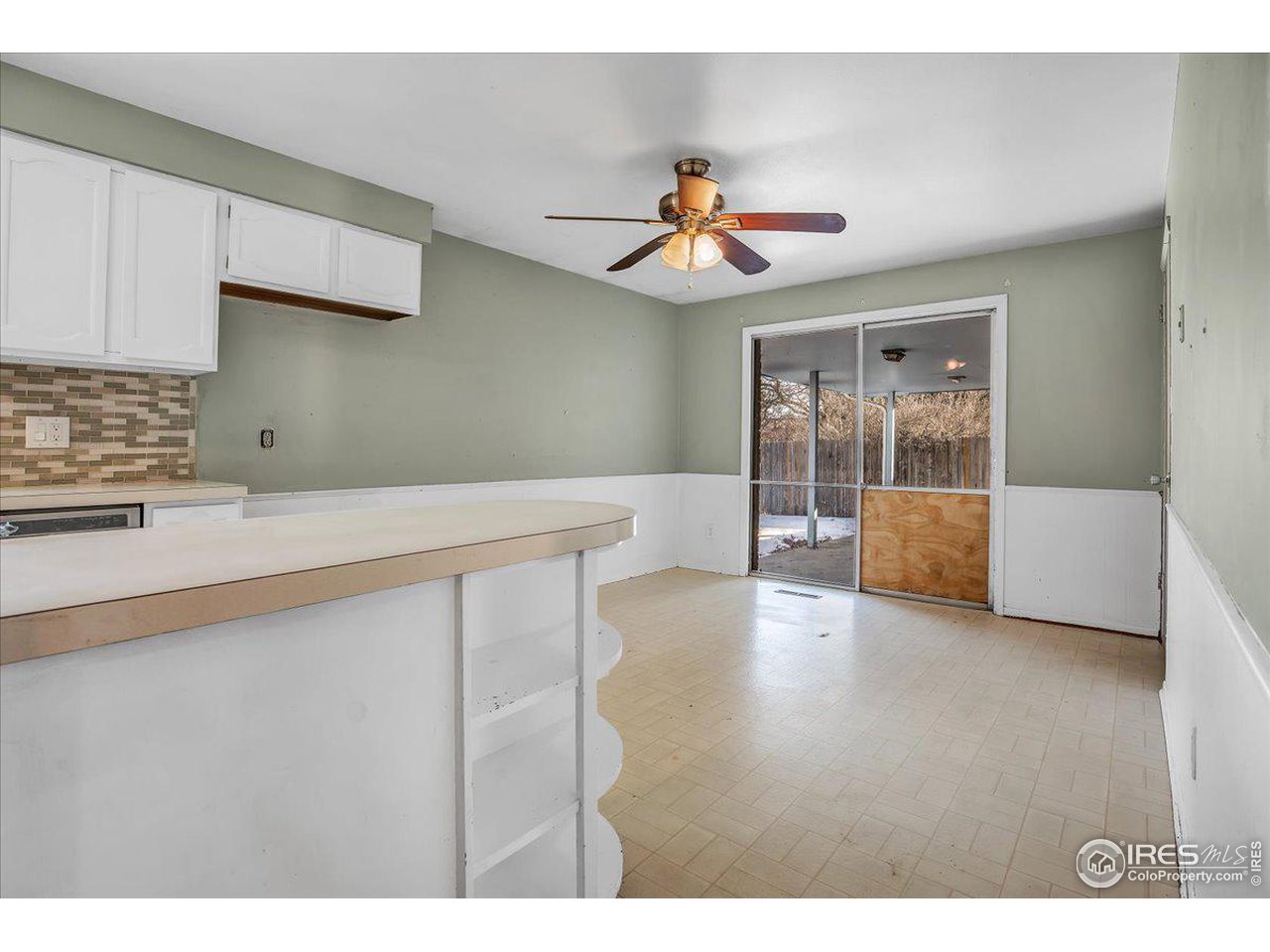 230 Seminole Dr