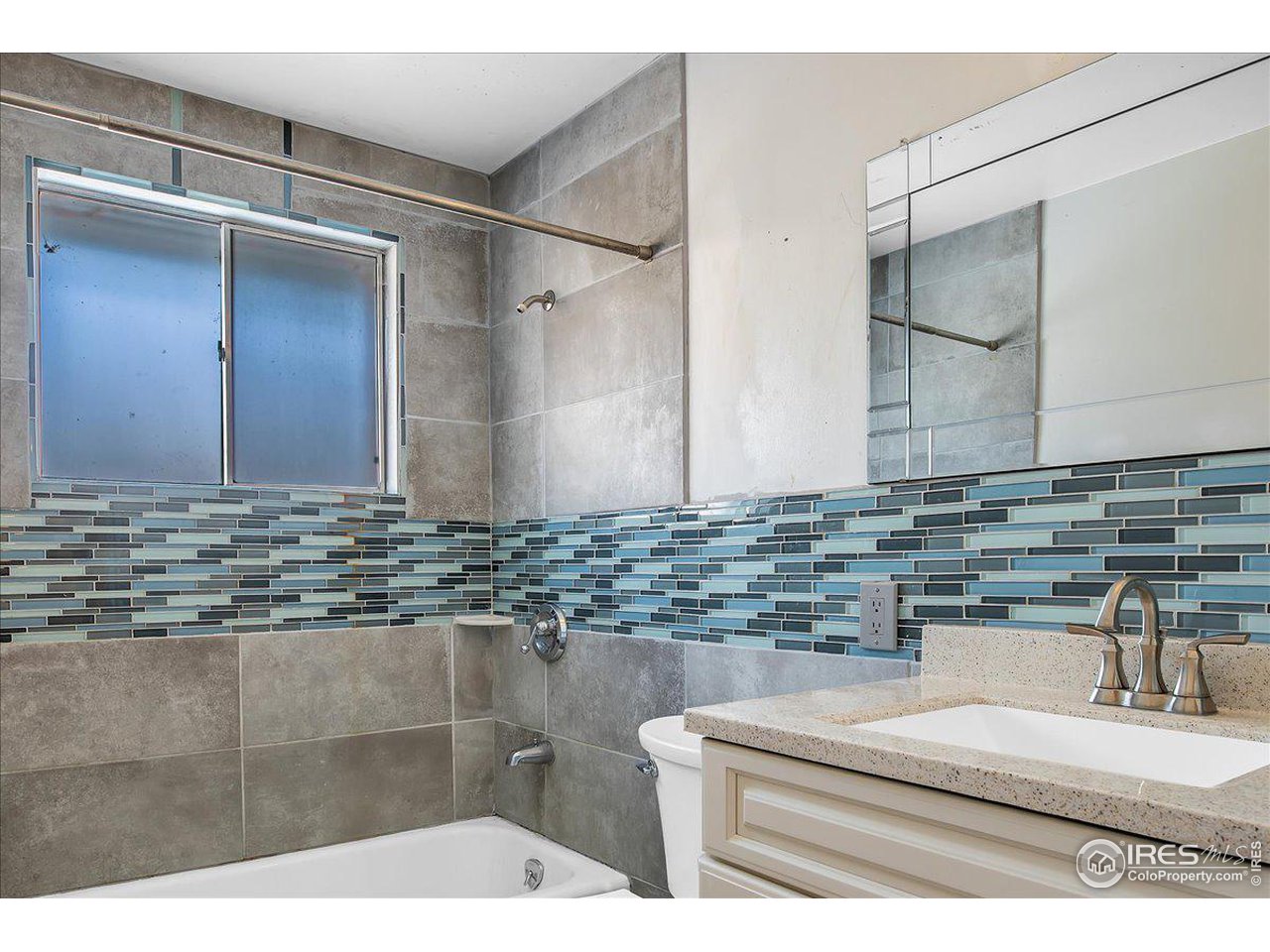 230 Seminole Dr