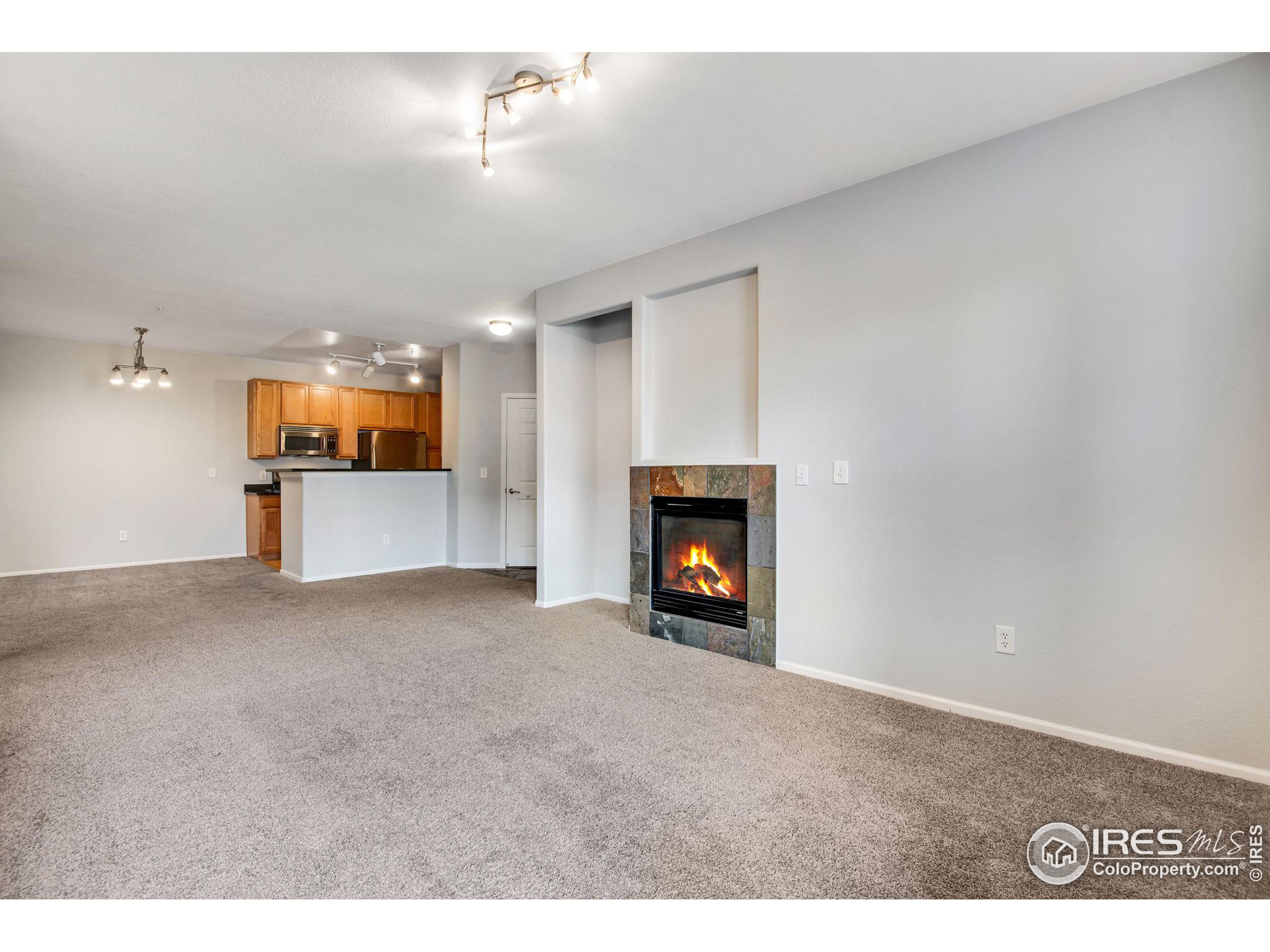 2955 Blue Sky Cir 6-104