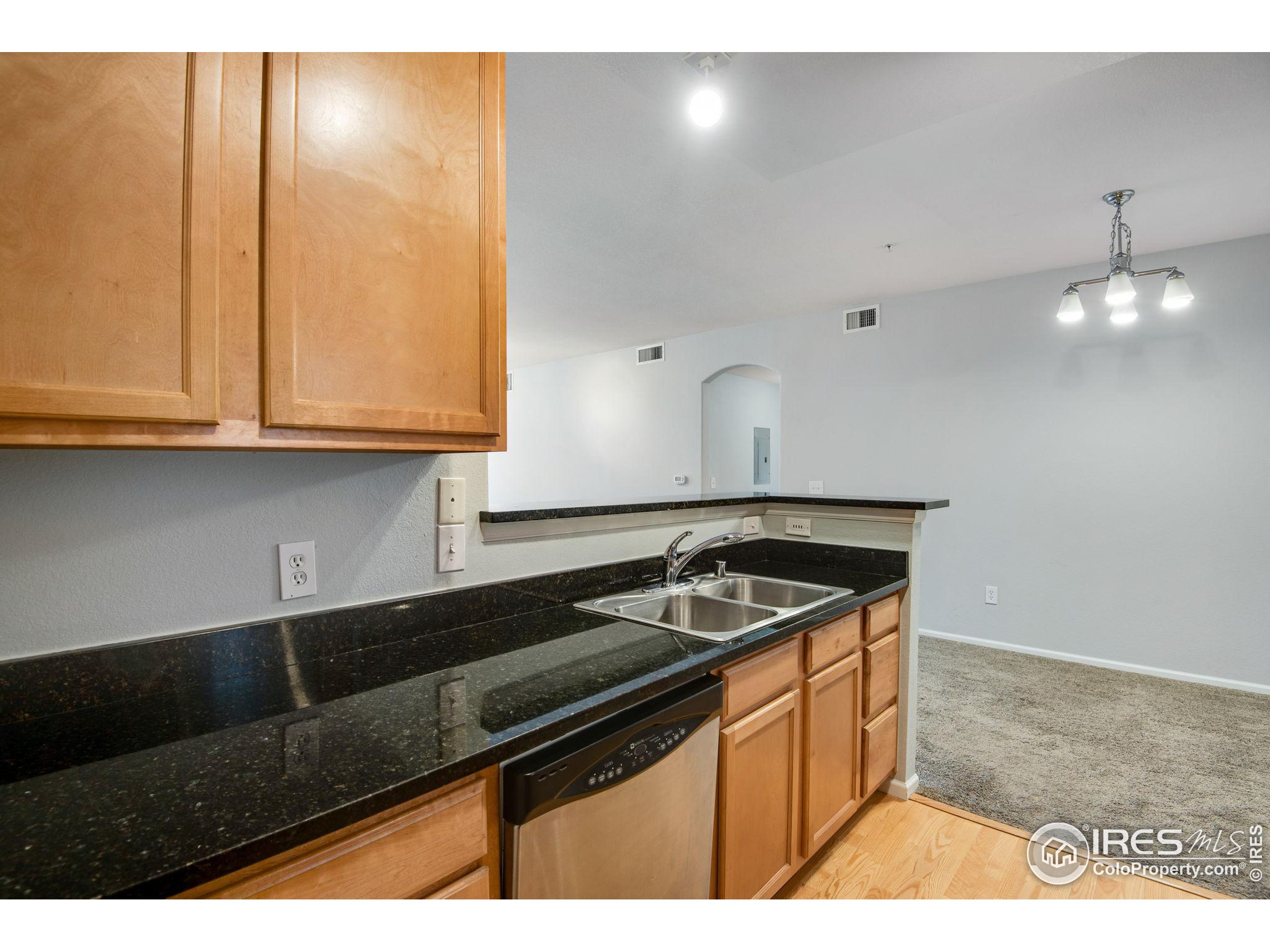 2955 Blue Sky Cir 6-104