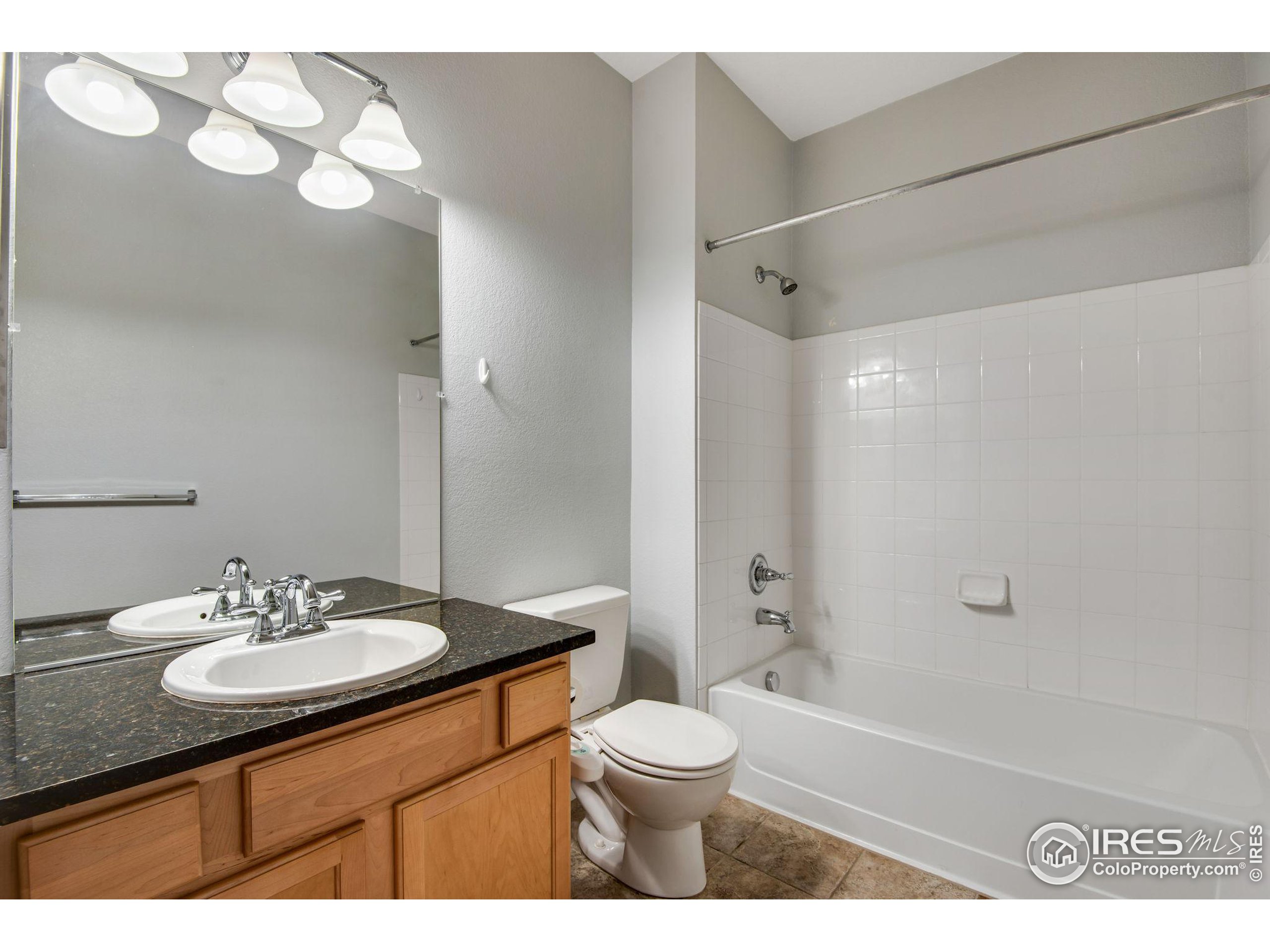 2955 Blue Sky Cir 6-104