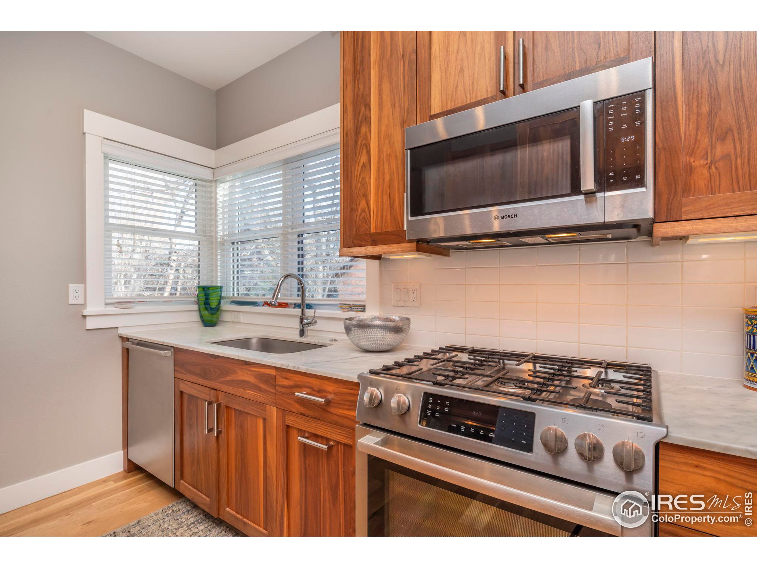 2058 Walnut St Unit: A