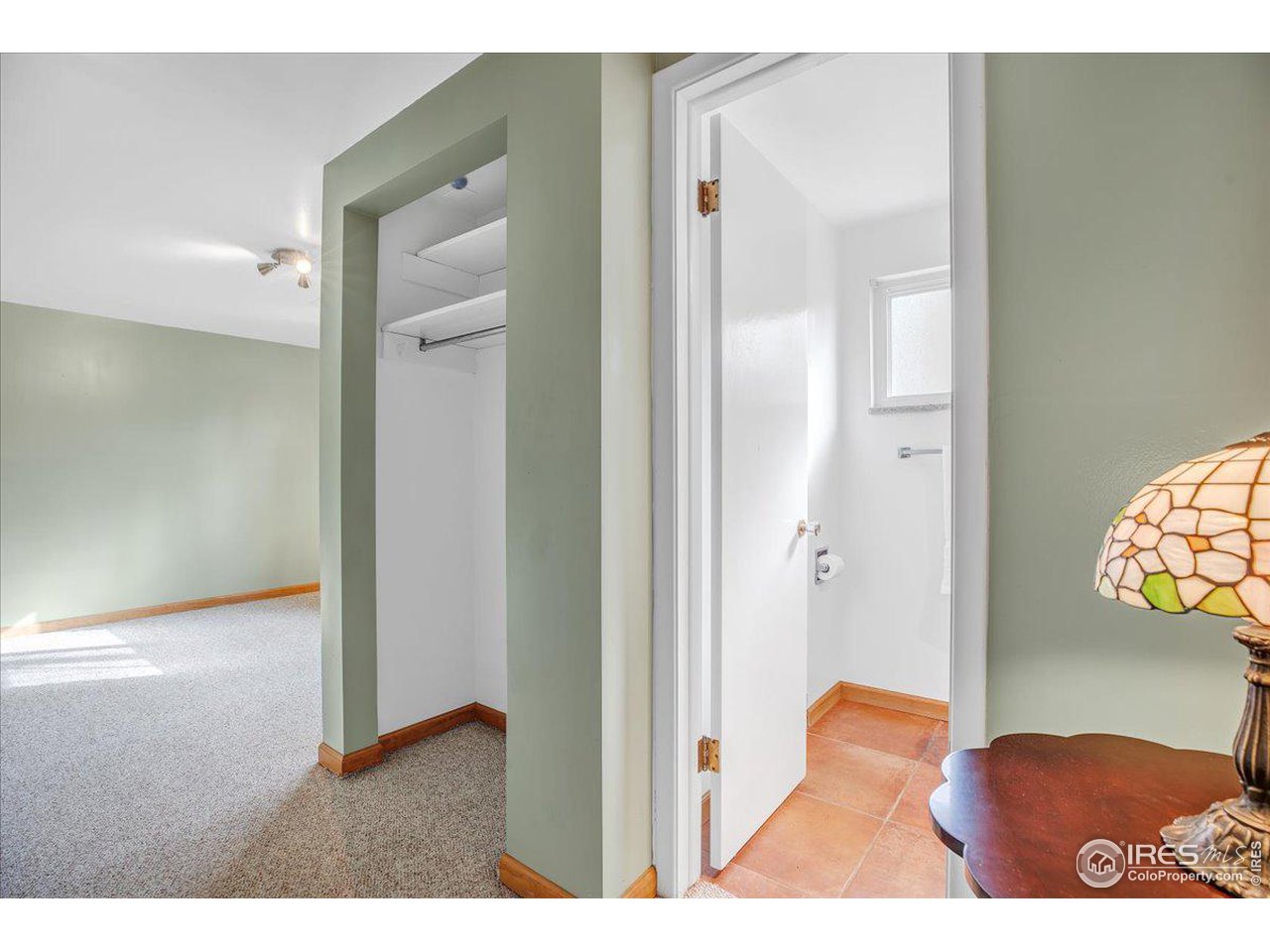 716 Ithaca Dr