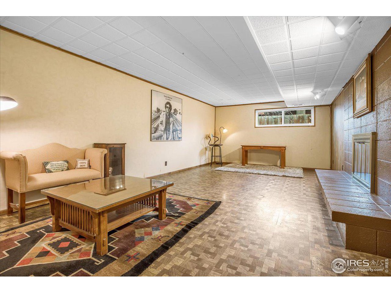 716 Ithaca Dr