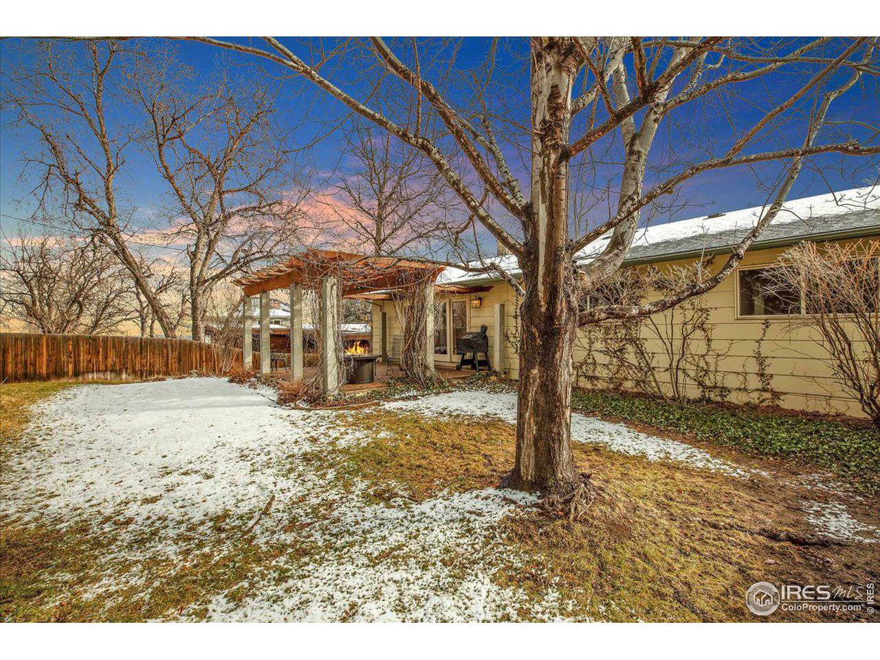 716 Ithaca Dr