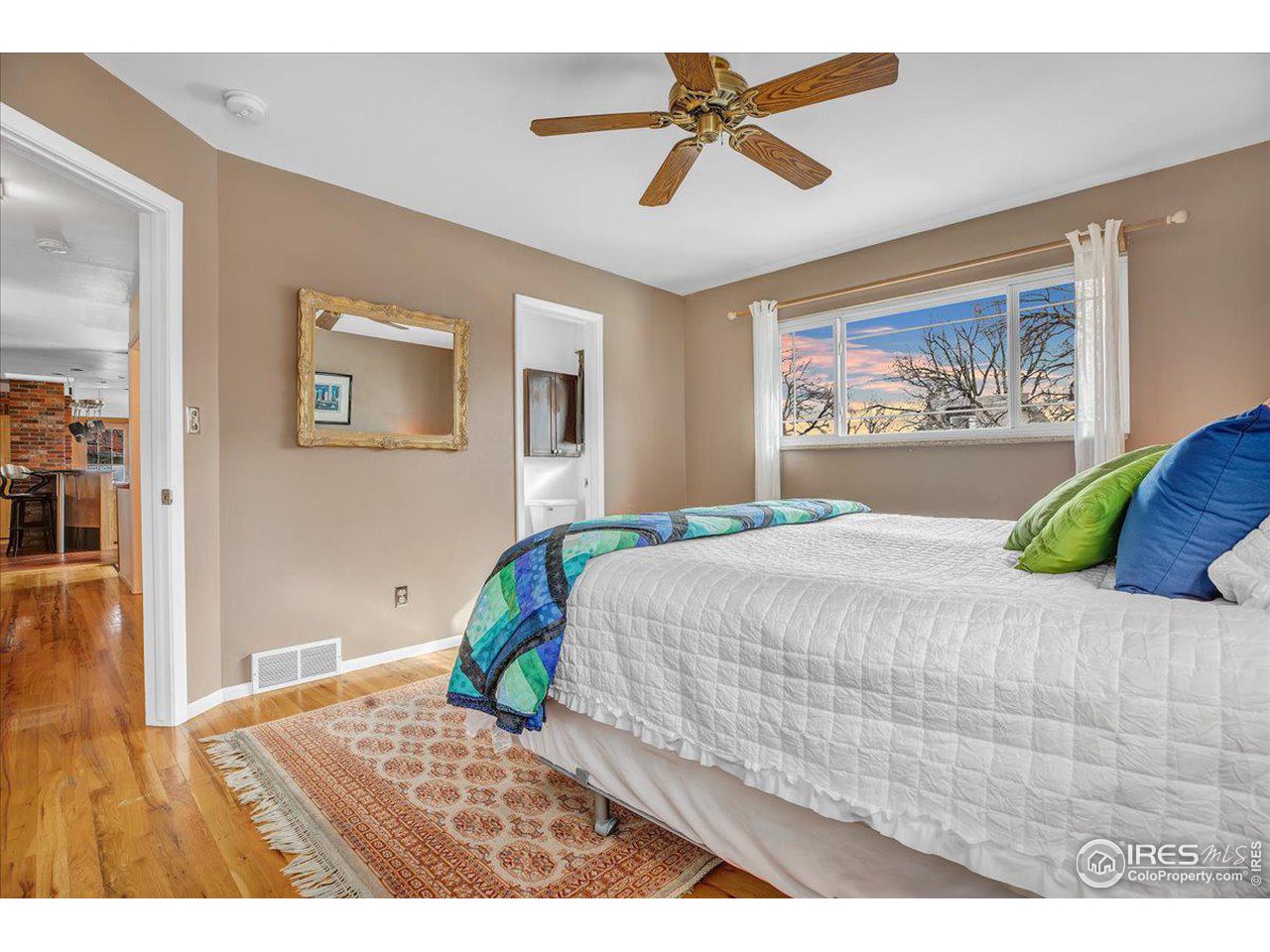 716 Ithaca Dr