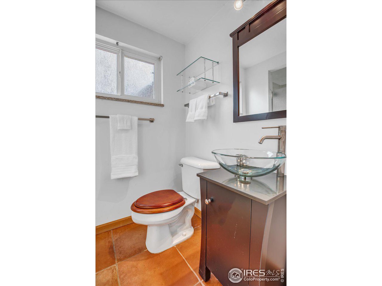 716 Ithaca Dr