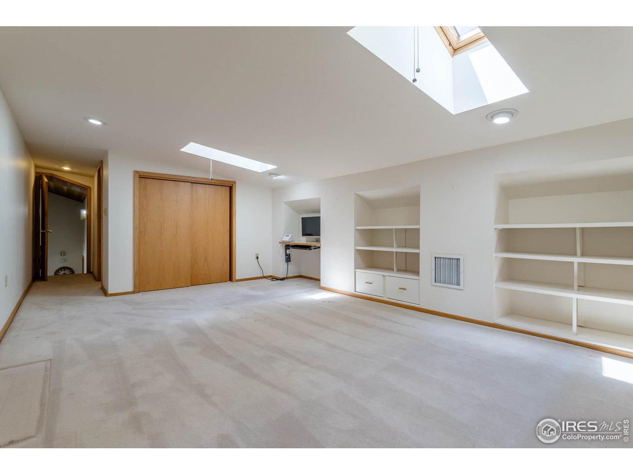 845 Poplar Ave