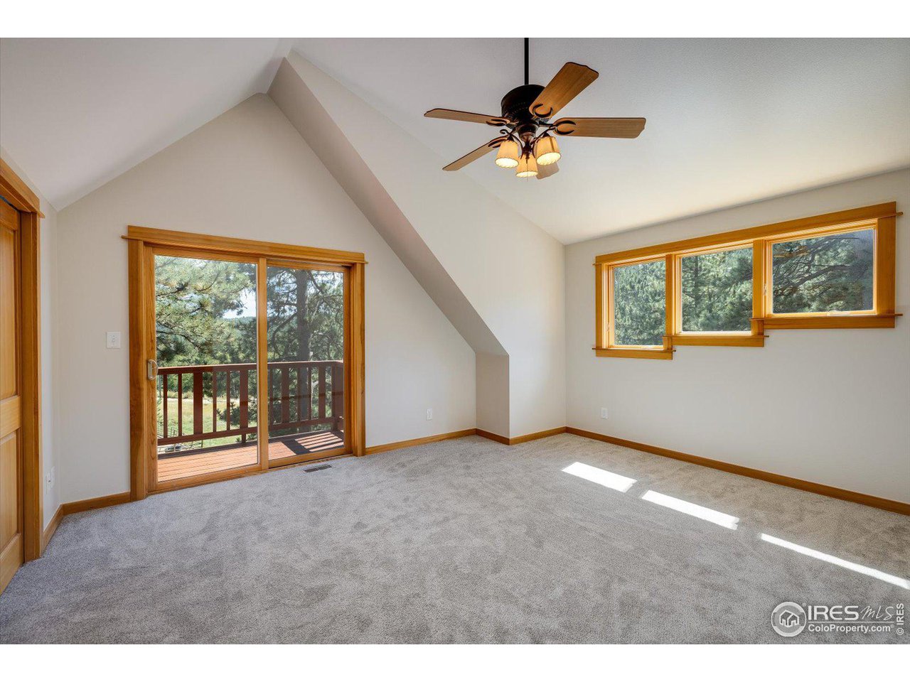 845 Cold Springs Rd