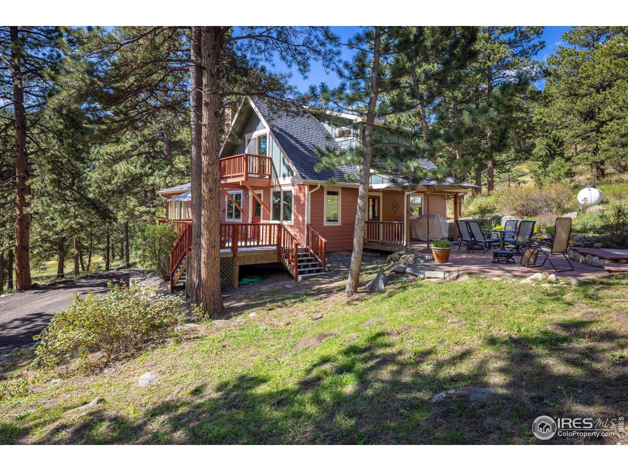 845 Cold Springs Rd
