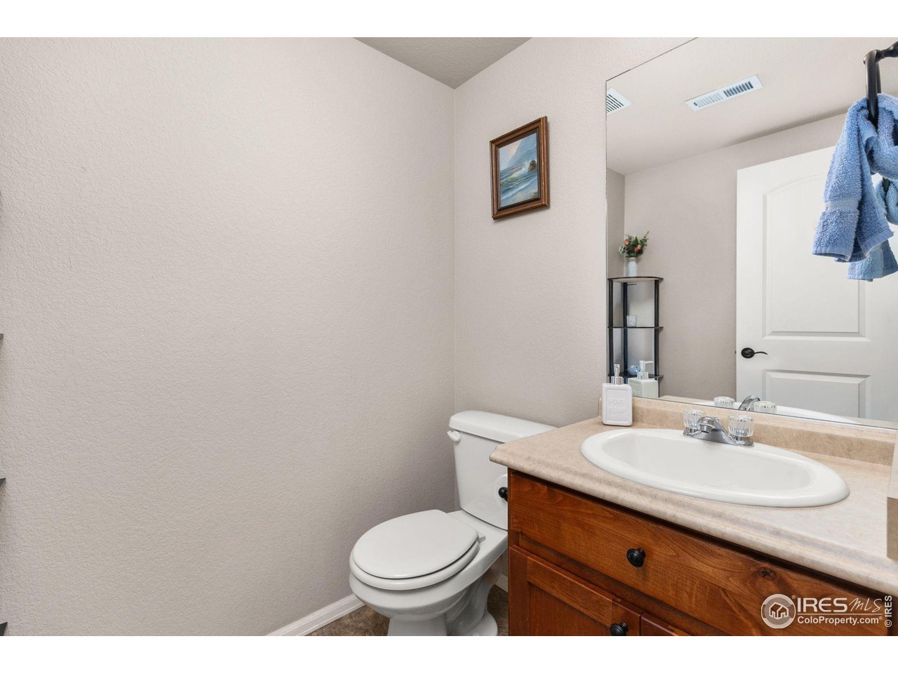 262 Pinebrook Ct
