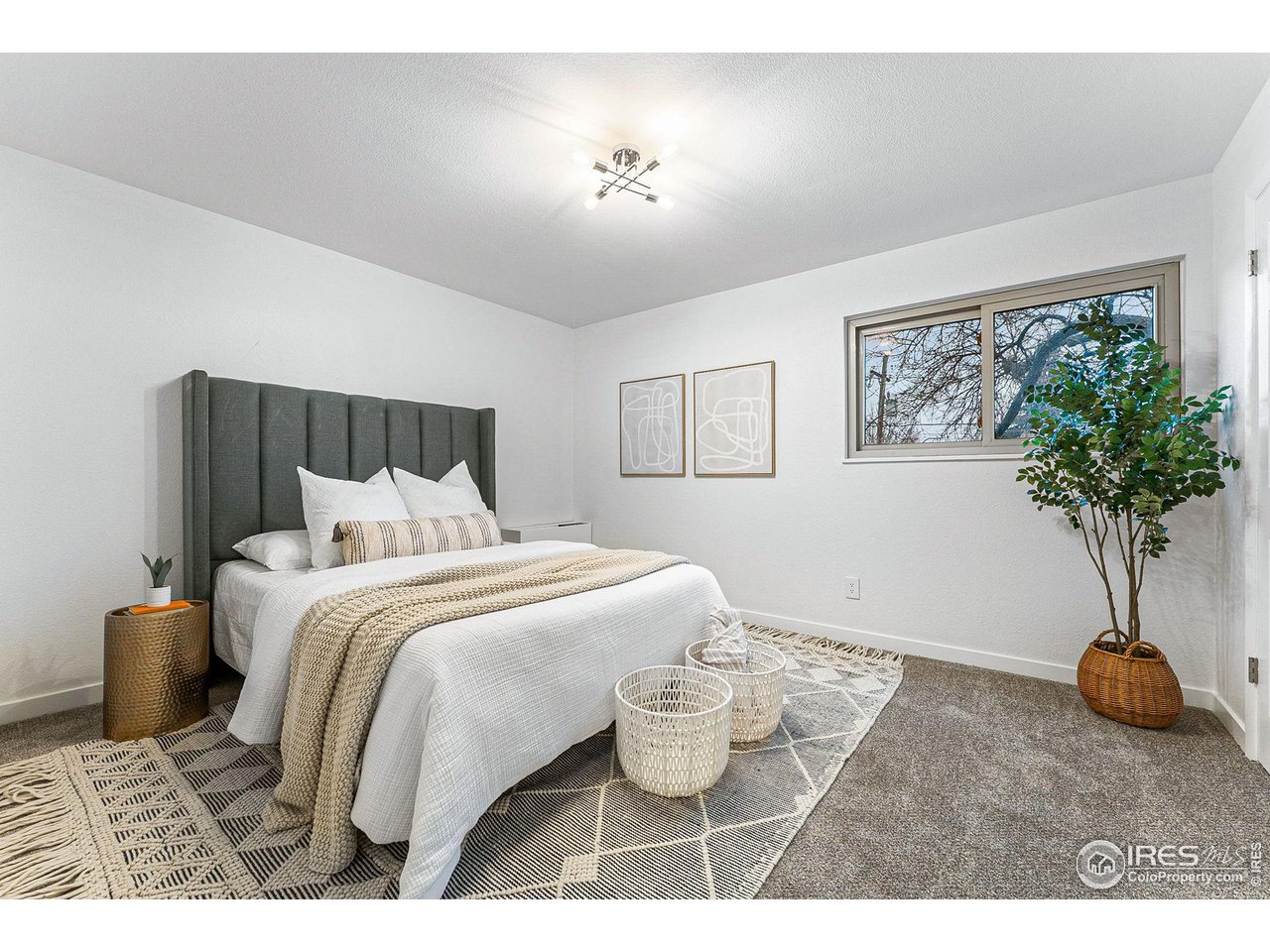 3423 Madison Ave X-131
