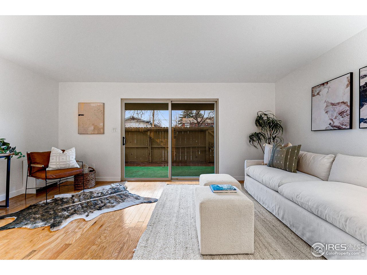 3423 Madison Ave X-131