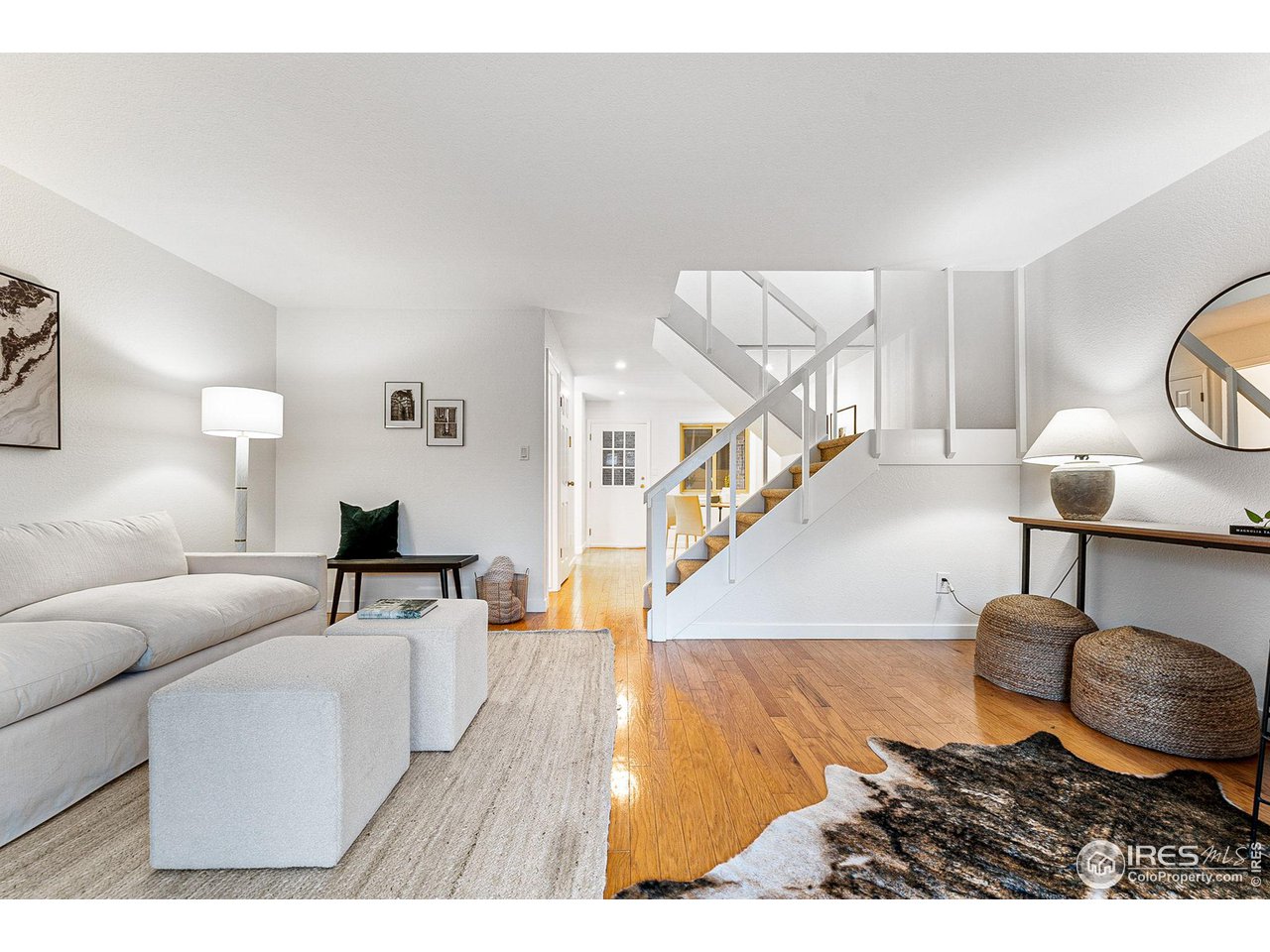 3423 Madison Ave X-131