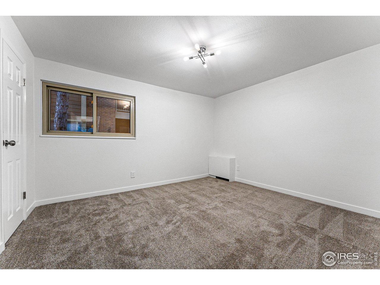 3423 Madison Ave X-131