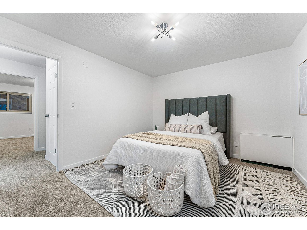 3423 Madison Ave X-131