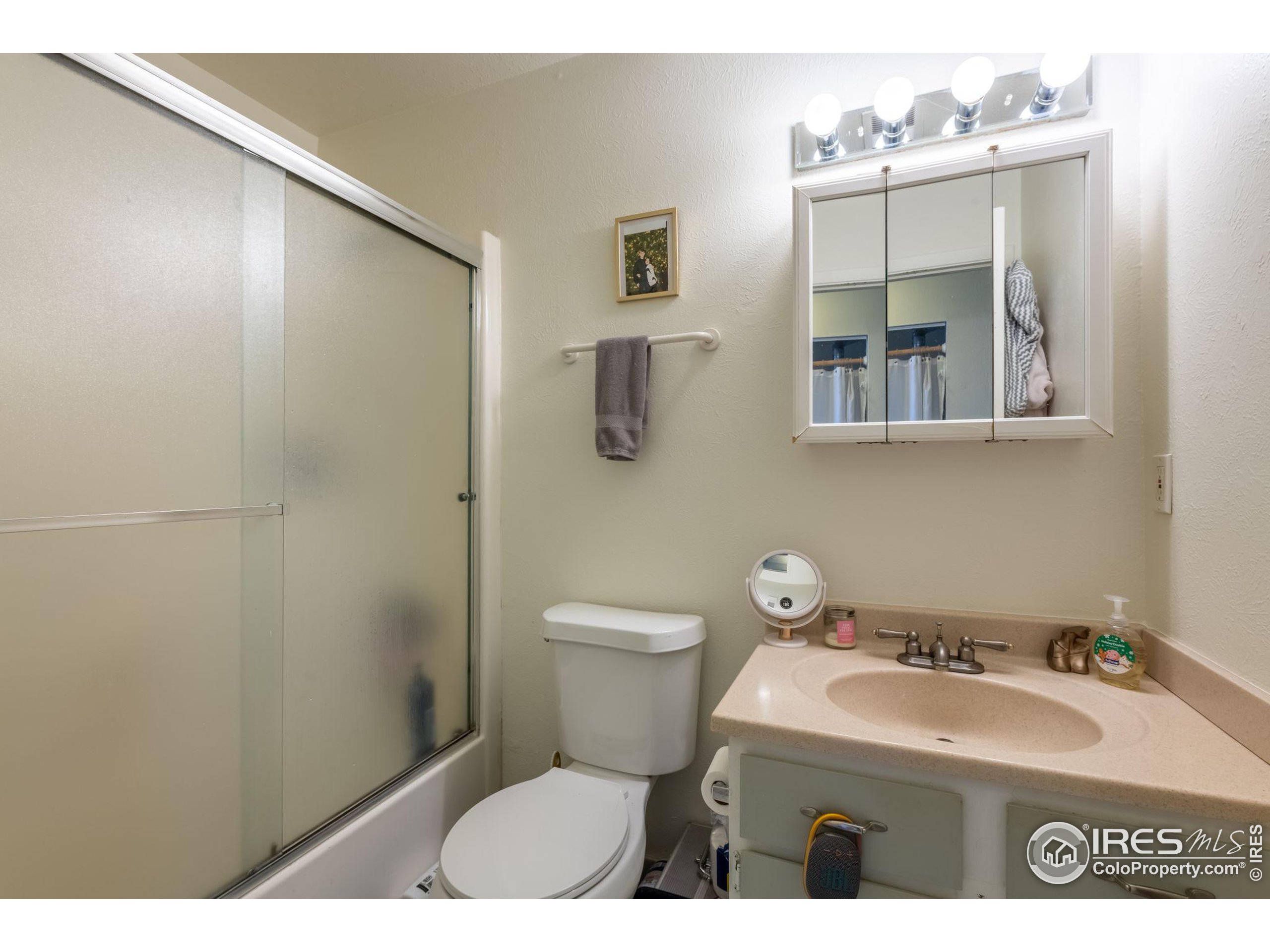 745 Arapahoe Ave 302