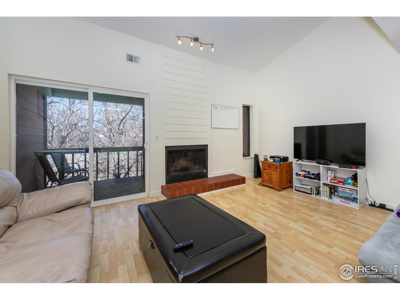 745 Arapahoe Ave 302