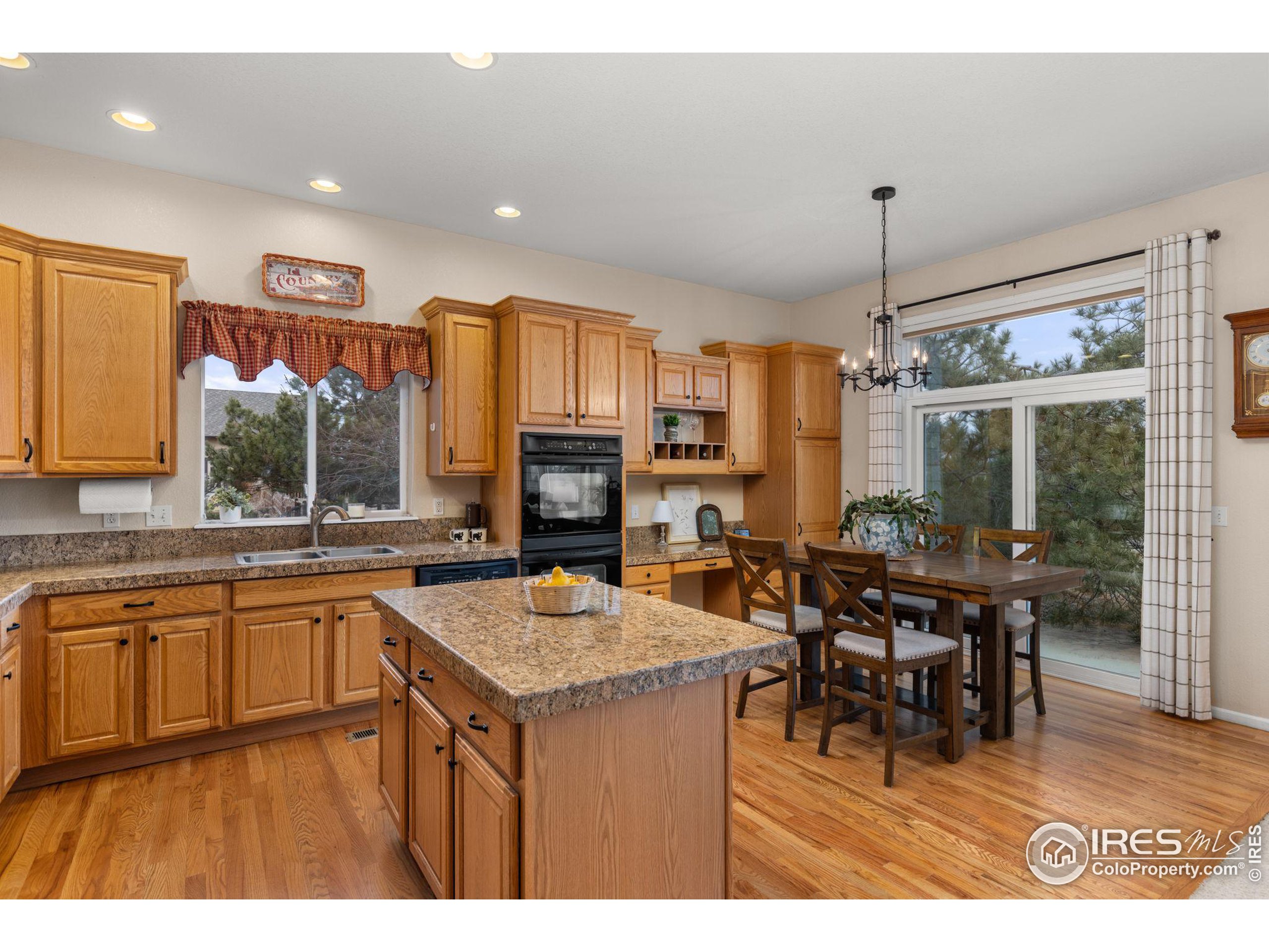 8878 Longs Peak Cir