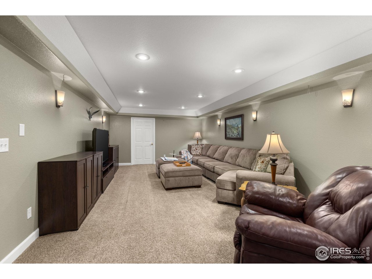 8878 Longs Peak Cir