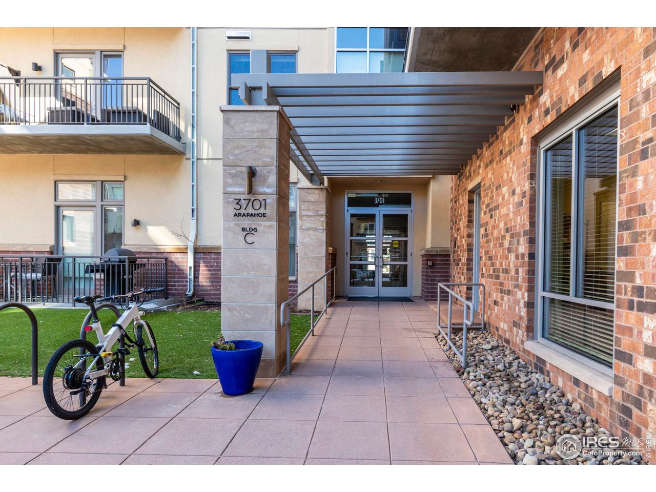 3701 Arapahoe Ave 317