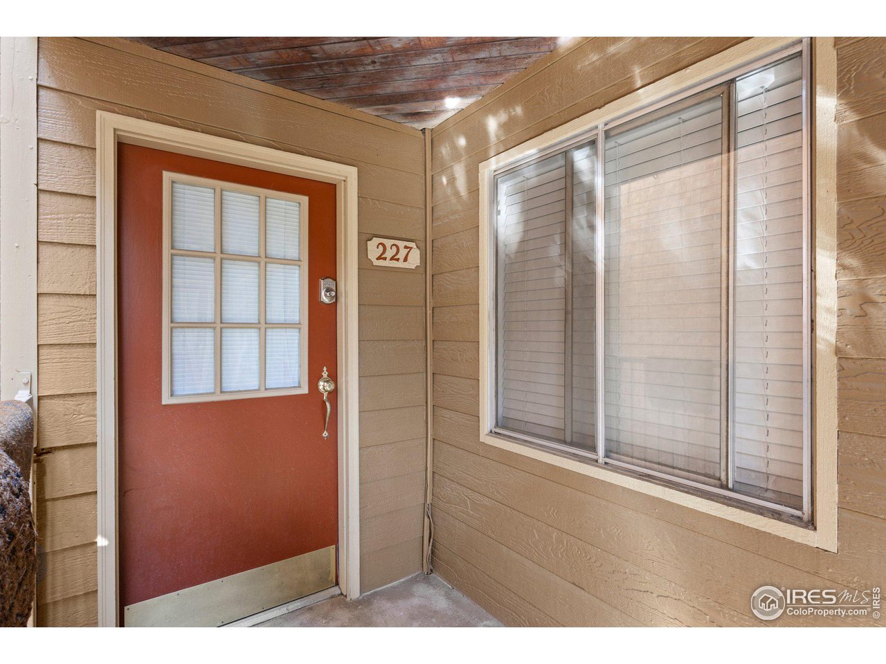 3383 Madison Ave W-227