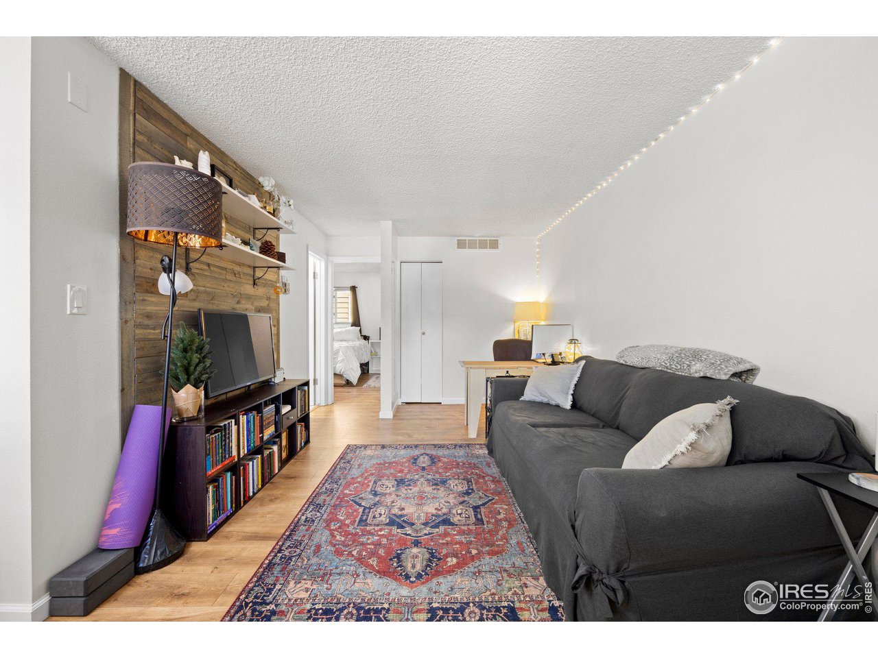 3383 Madison Ave W-227