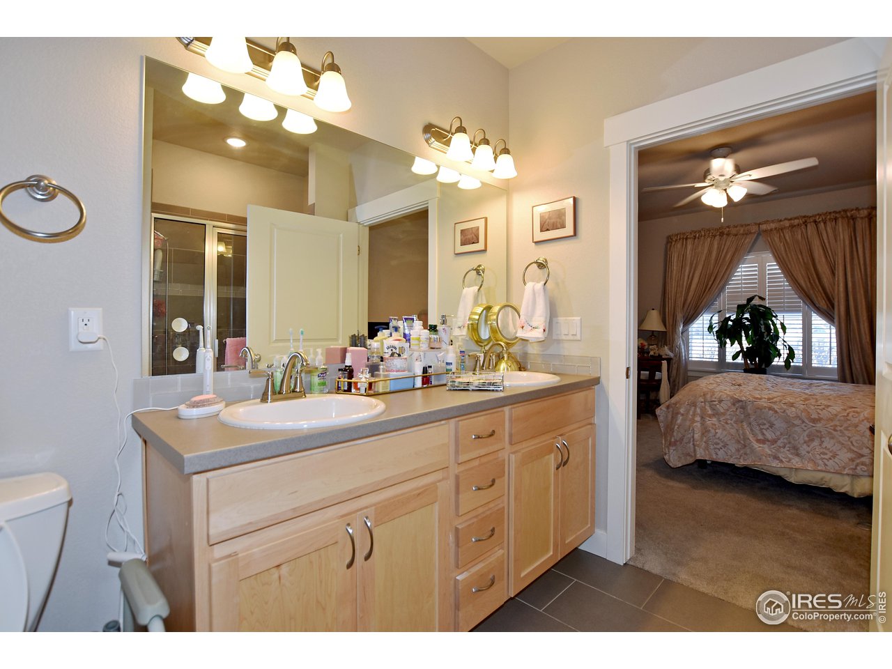 4642 Hahns Peak Dr 1-102