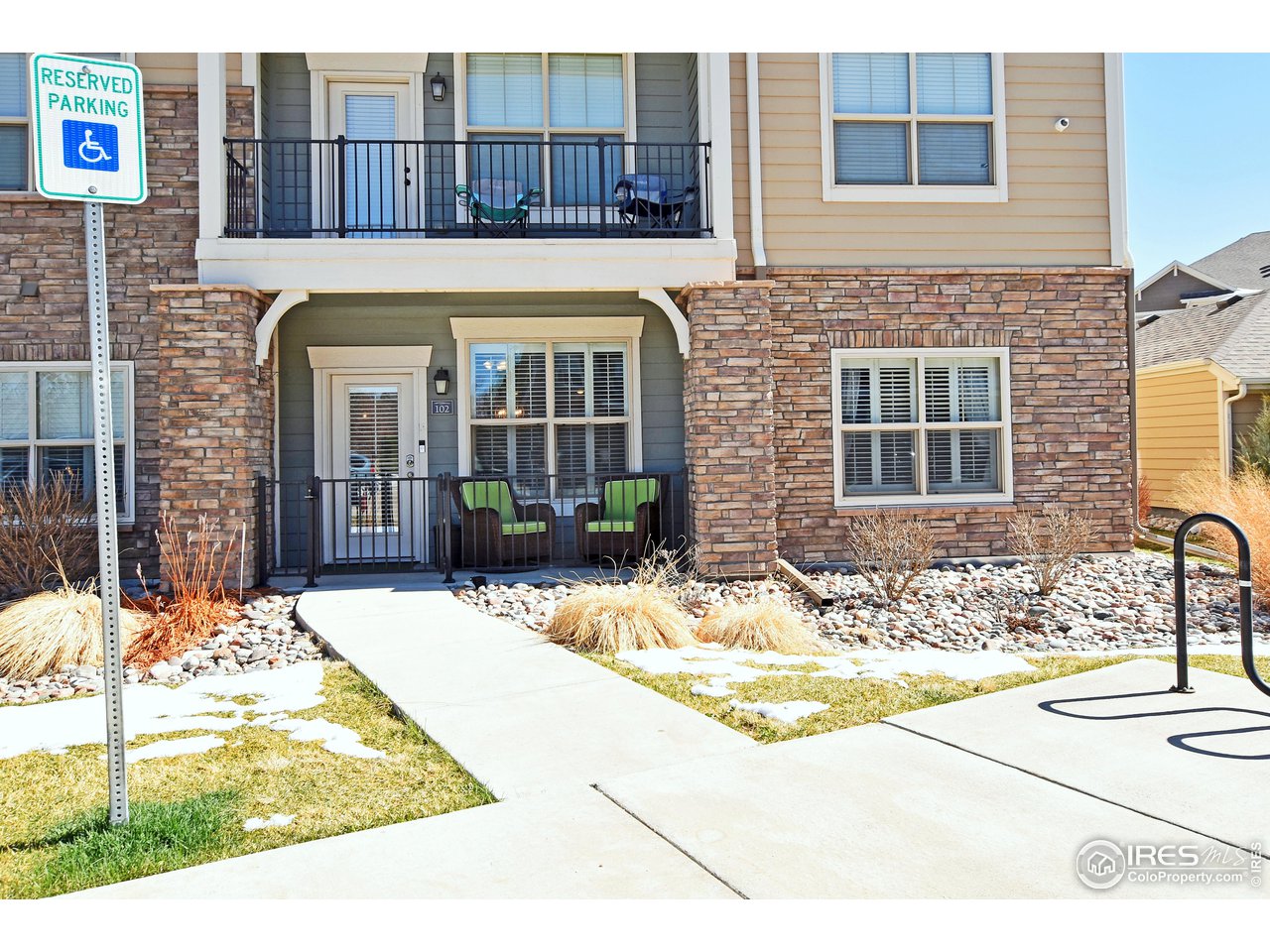 4642 Hahns Peak Dr 1-102